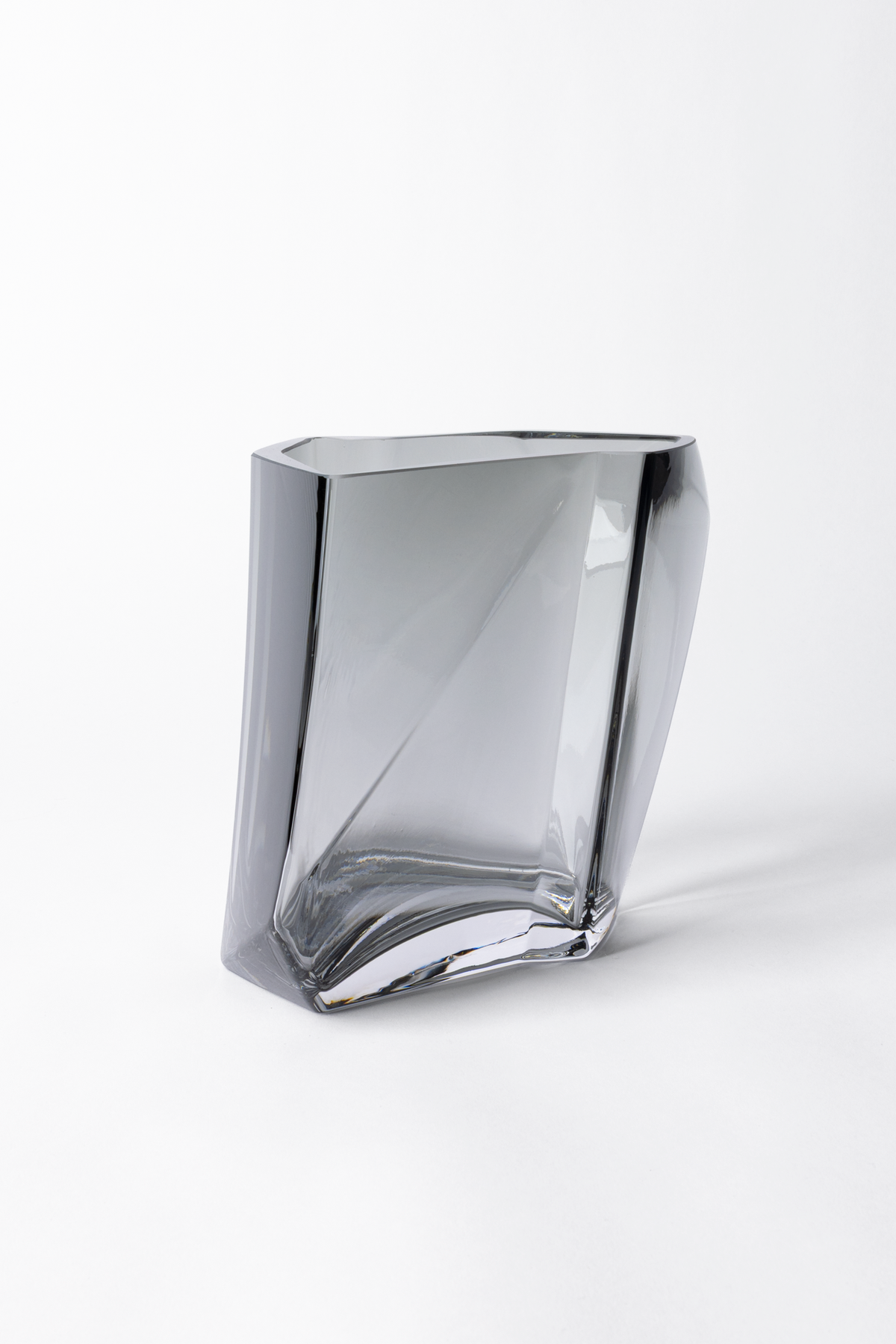 Lohkare Glass Vase