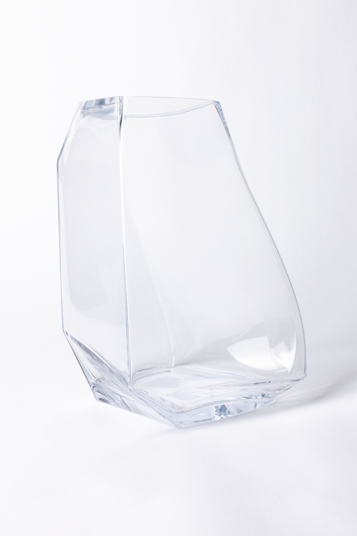 Lohkare Glass Vase
