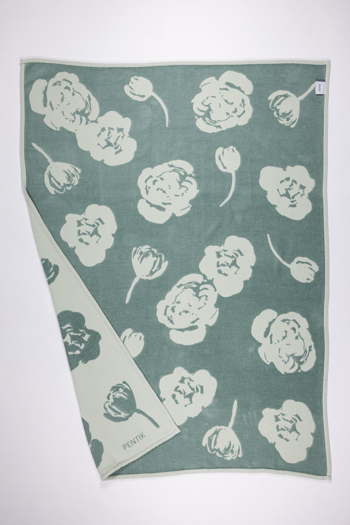 Lilia Blanket