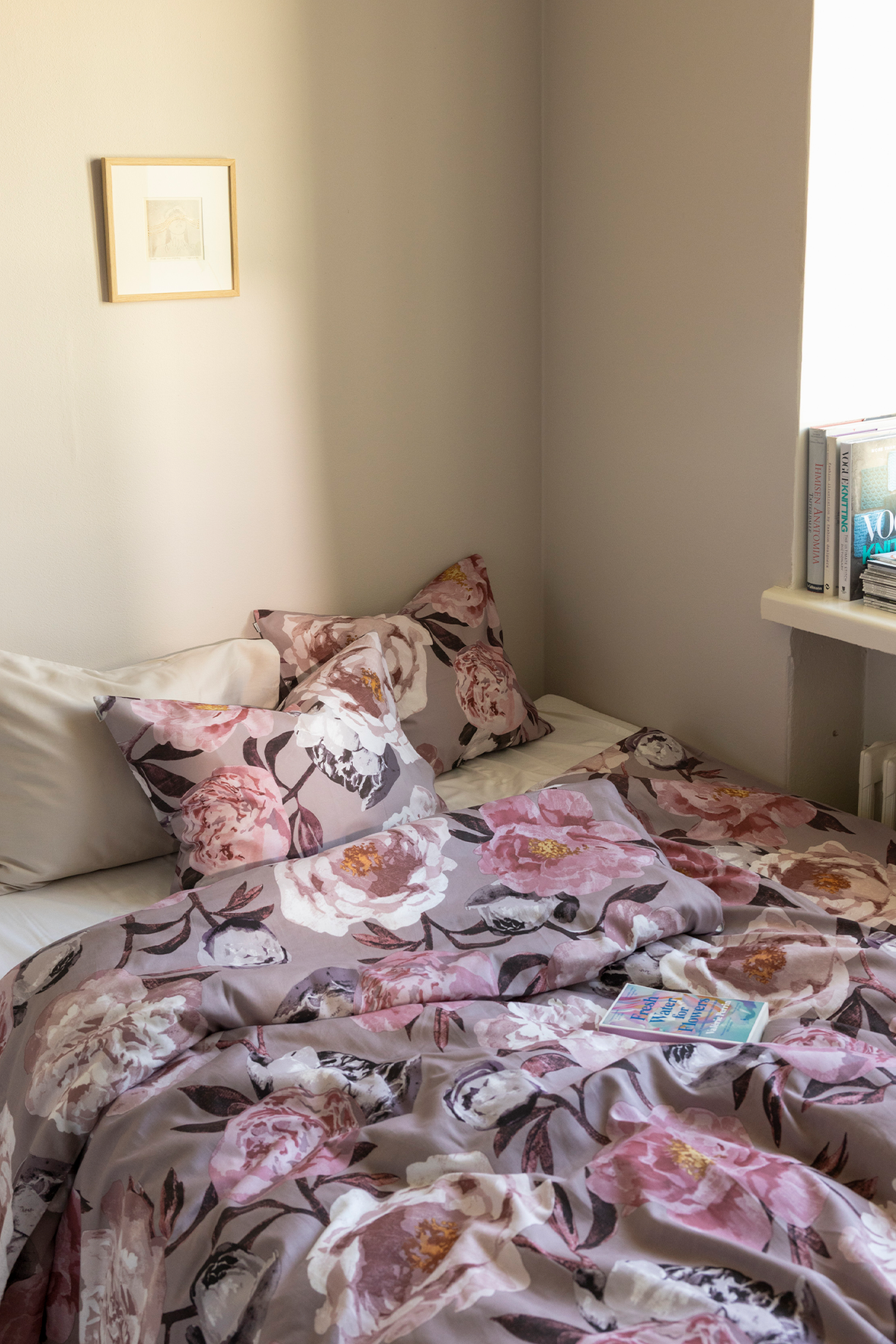 Pioni Duvet Cover Set
