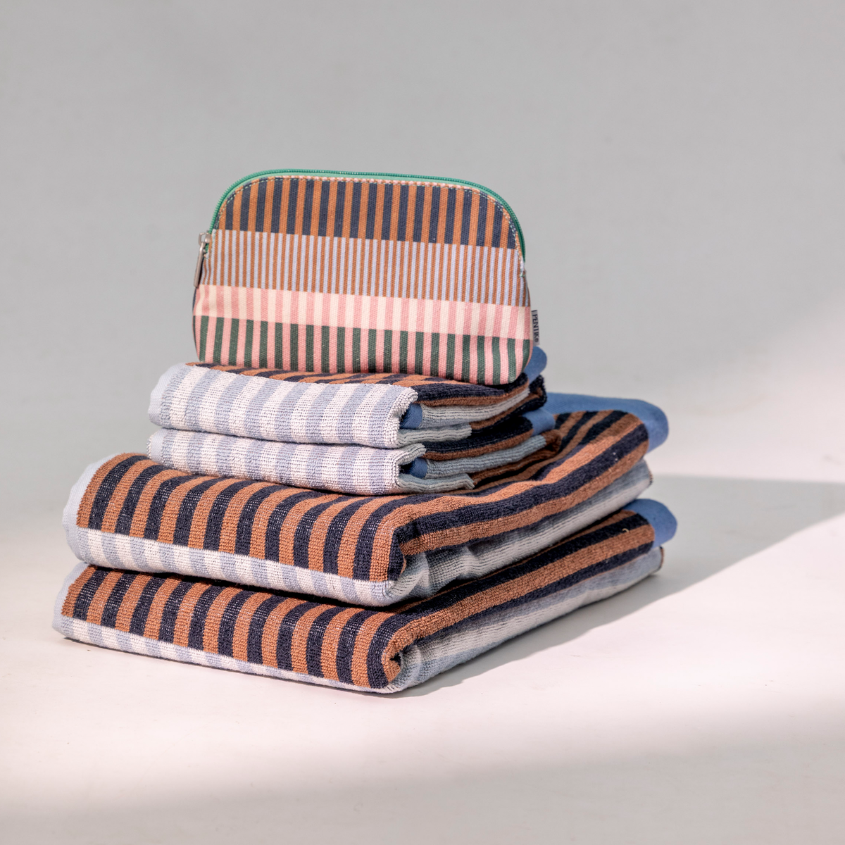 Kipinä Hand Towel