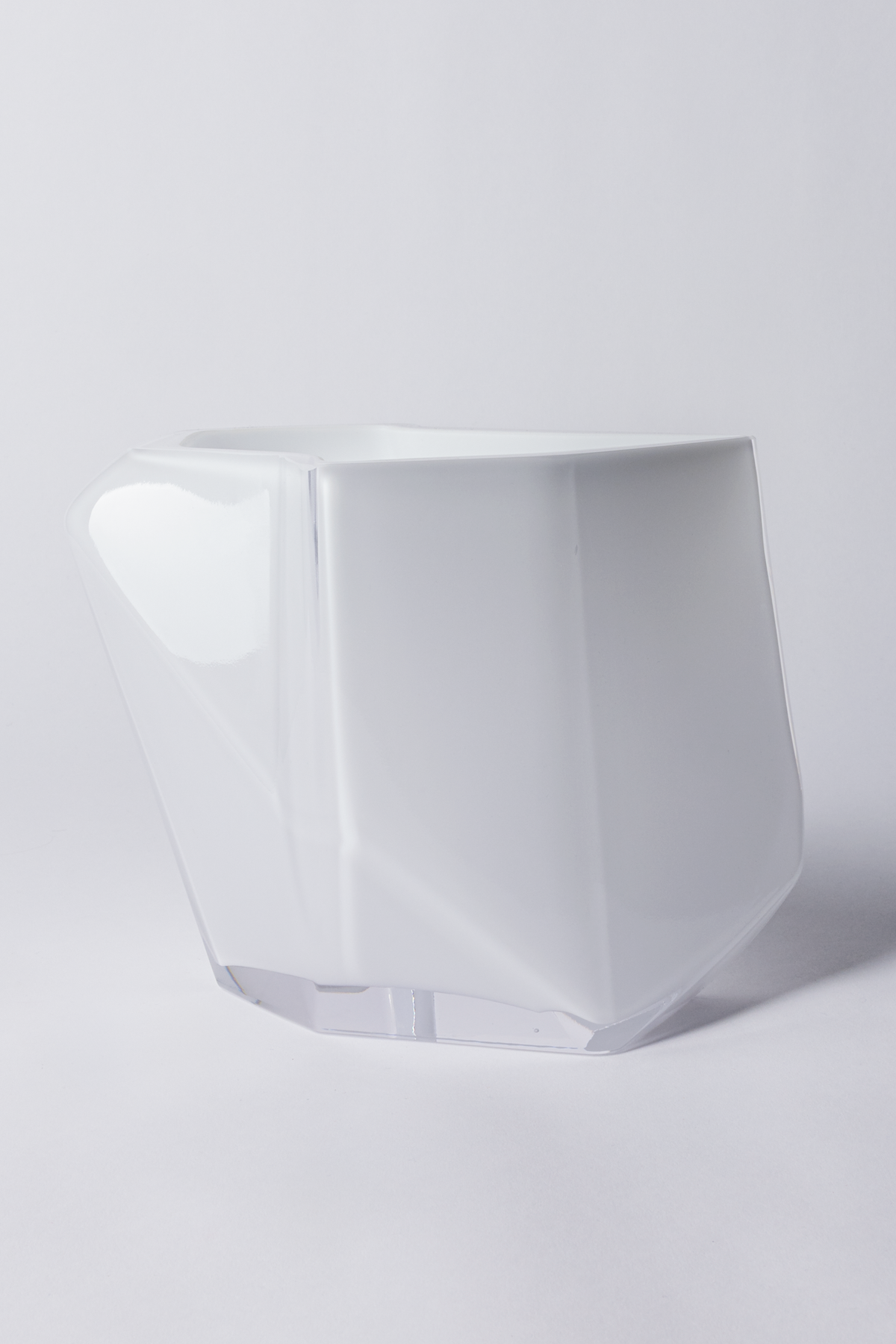 Lohkare Glass Vase