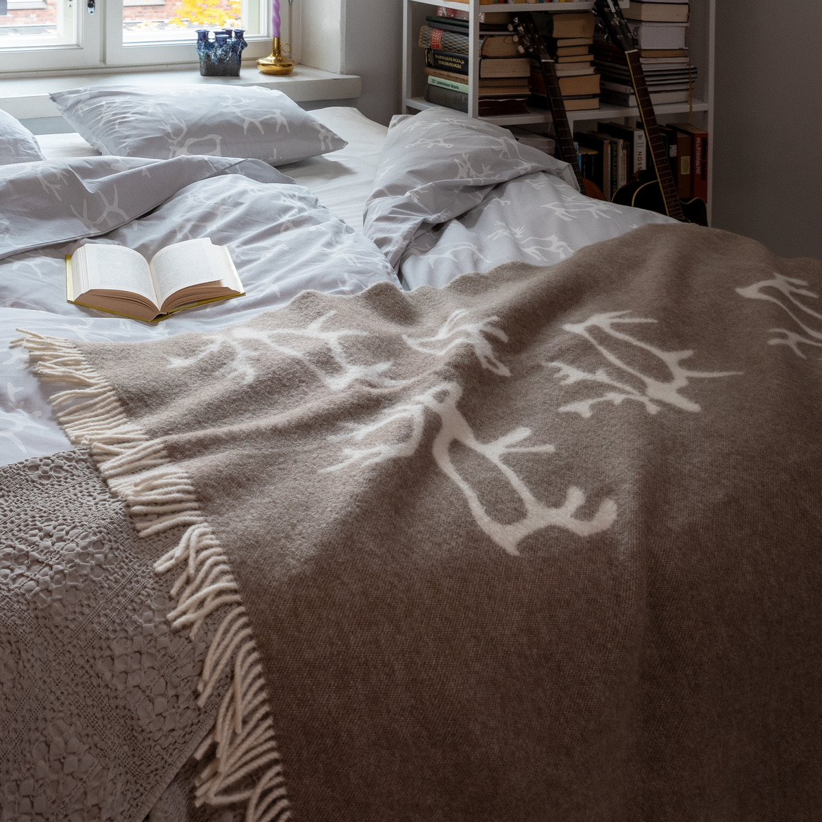 Saaga Blanket