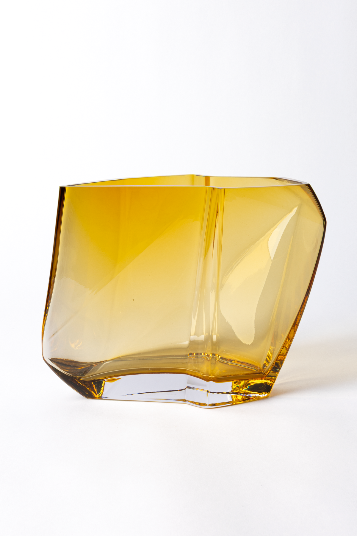 Lohkare Glass Vase